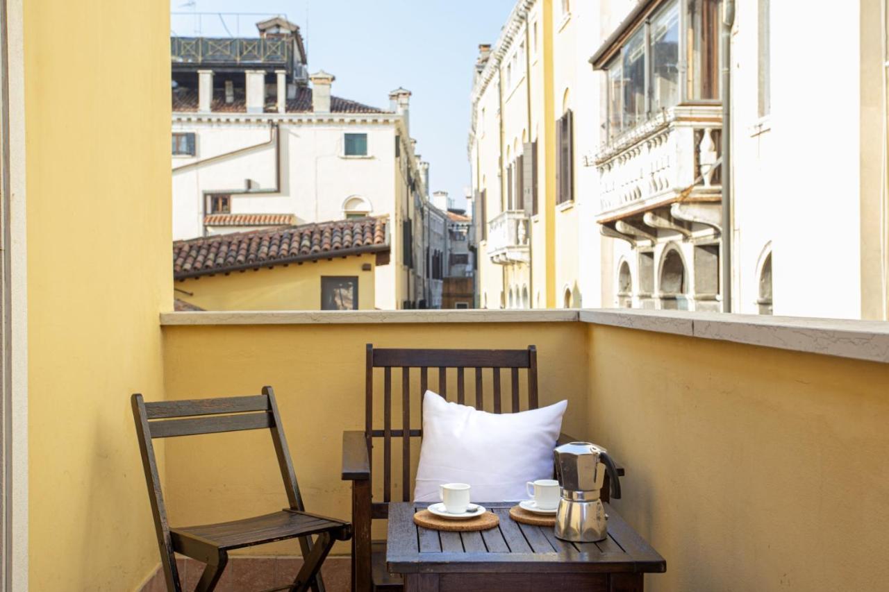 Ca Degli Avvocati Apartman Velence Kültér fotó