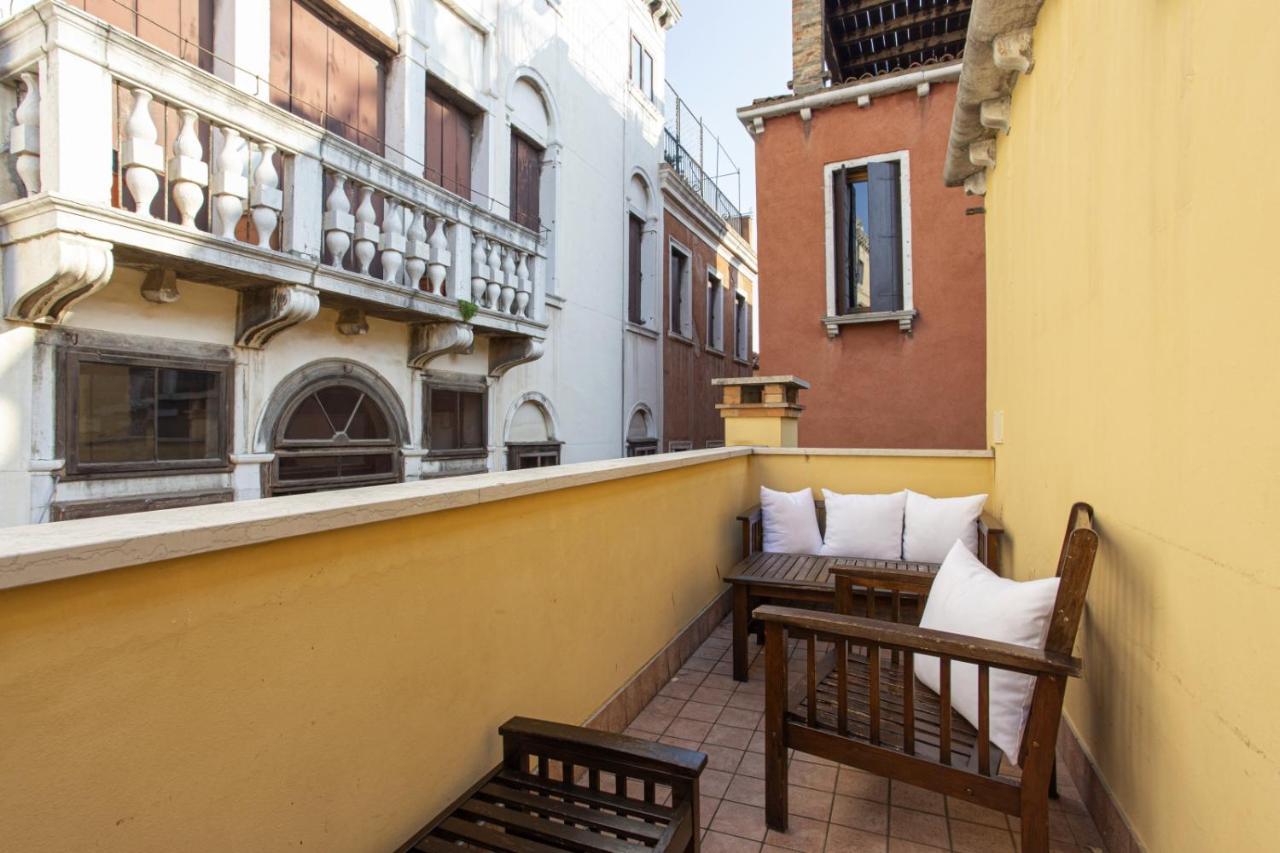 Ca Degli Avvocati Apartman Velence Kültér fotó
