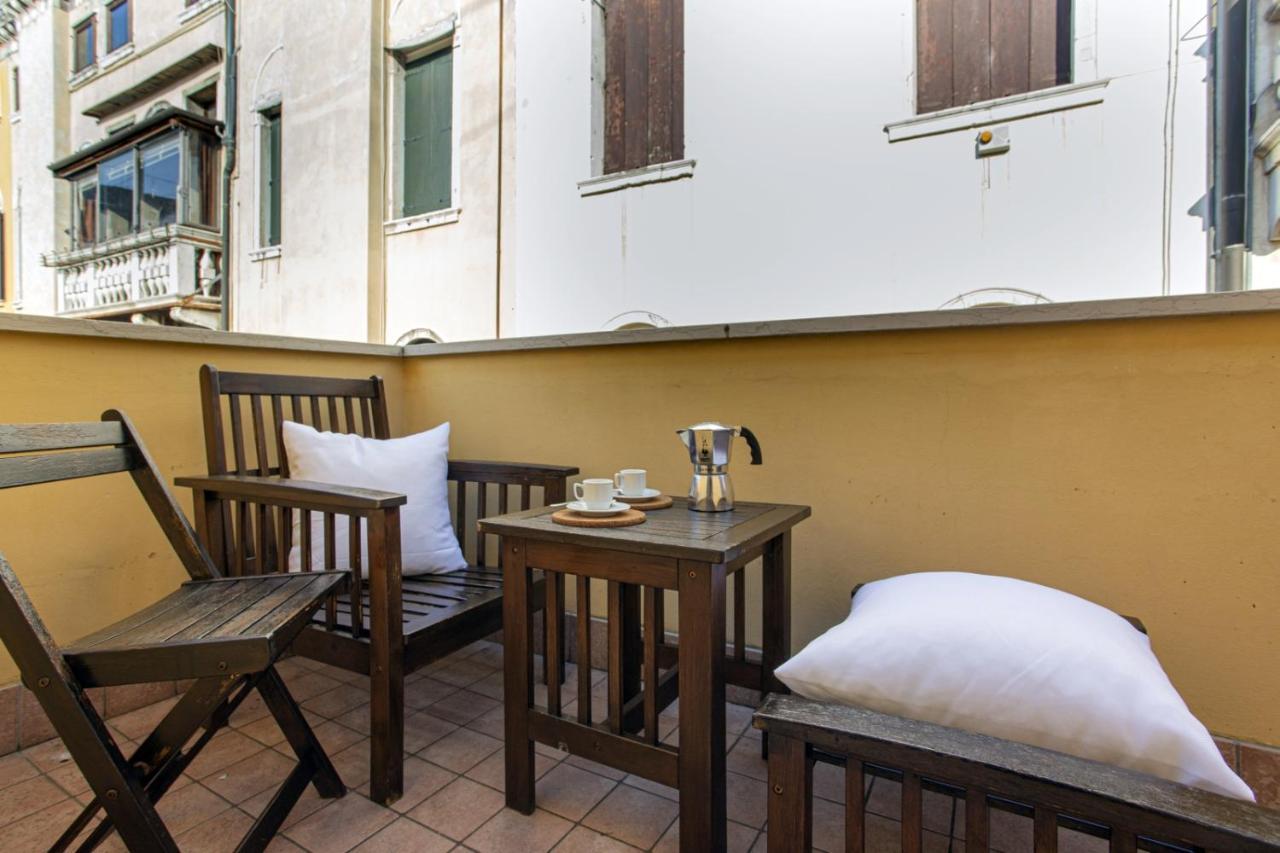 Ca Degli Avvocati Apartman Velence Kültér fotó